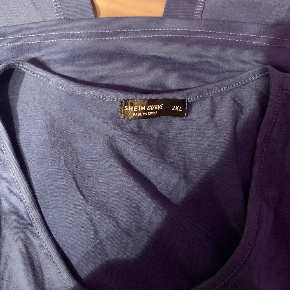 Shein top - Picture 3 of 6